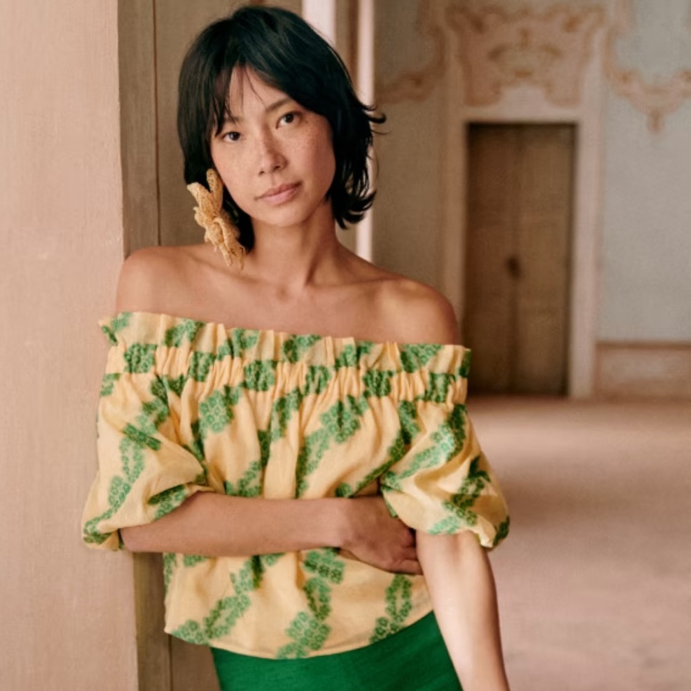 ✨Sezane Editions Macie Off Shoulder Top